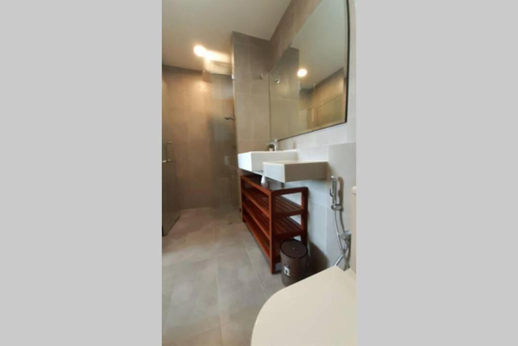 Casa Raudhah @ Timurbay Seafront Residence Kampung Sungai Karang 外观 照片